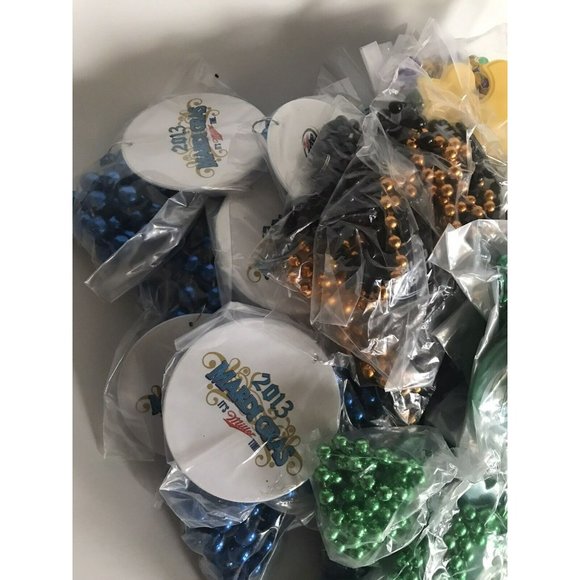 44 new in package liquor beer promo Mardi Gras style beads multiple colors - Picture 3 of 4